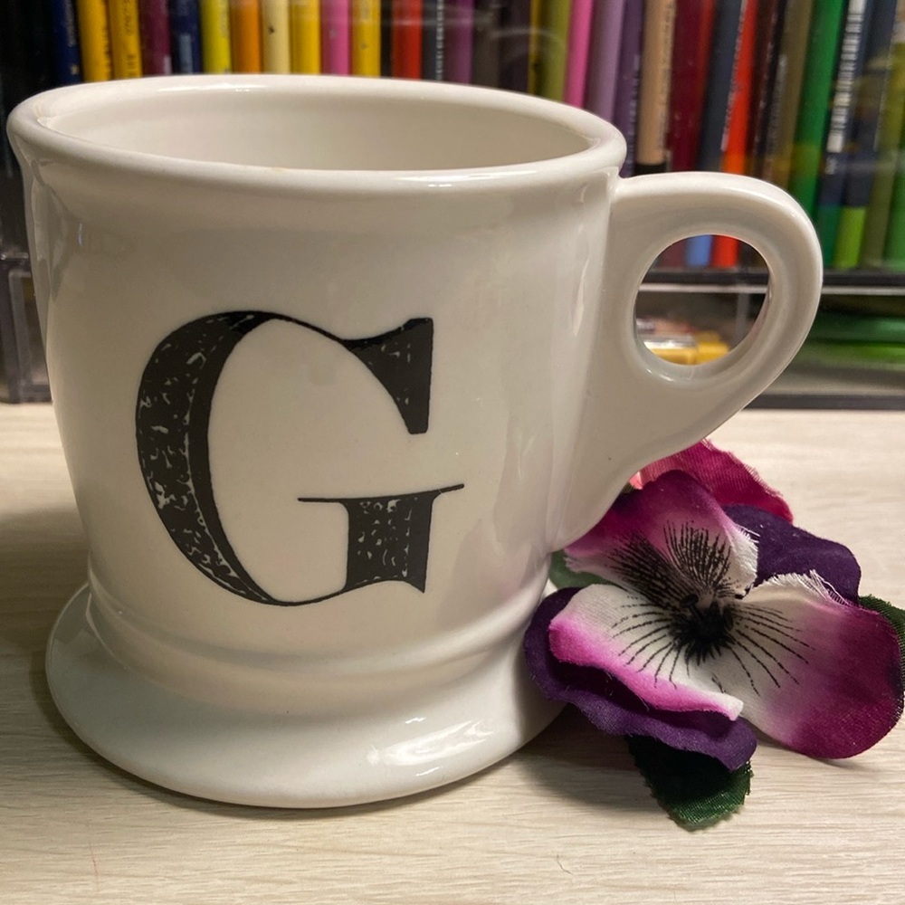 Anthropology Monogram G Cup